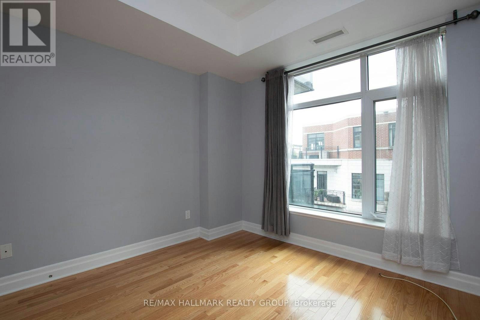1113-235 Kent Street, Ottawa, ON, K2P 1Z9 - 17