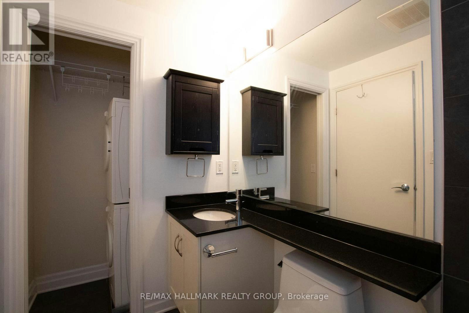 1113-235 Kent Street, Ottawa, ON, K2P 1Z9 - 21