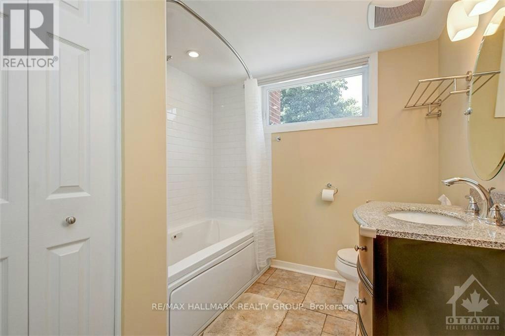 2678 Ulster Crescent, Ottawa, ON, K1V 8J6 - 20