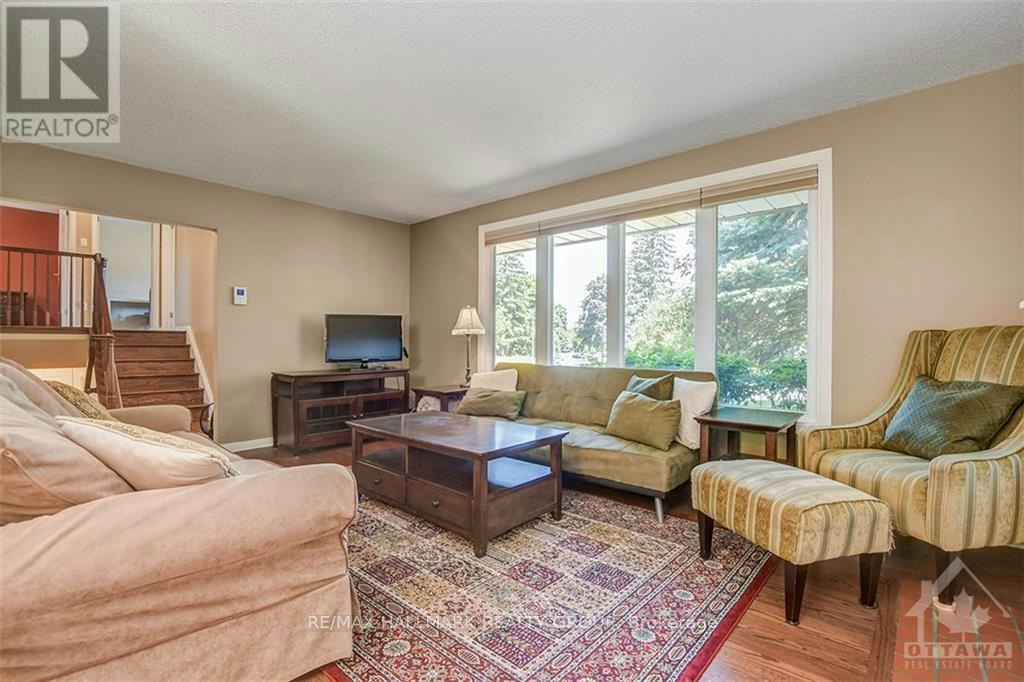 2678 Ulster Crescent, Ottawa, ON, K1V 8J6 - 7