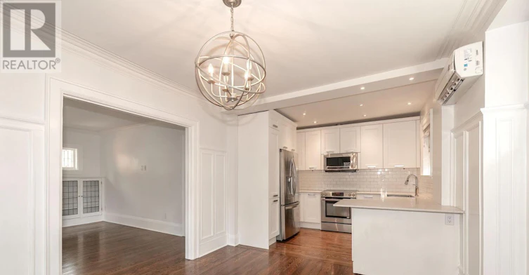 UPPER-11 Rose Park Crescent, Toronto, ON, M4T 1P8 - 6