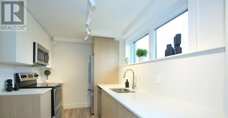 1-1476 Avenue Road, Toronto, ON, M5N 2H7 - 4