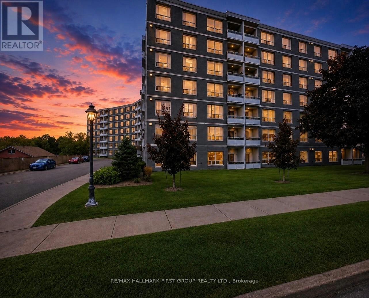 703-145 Liberty Street S, Clarington, ON, L1C 4K5