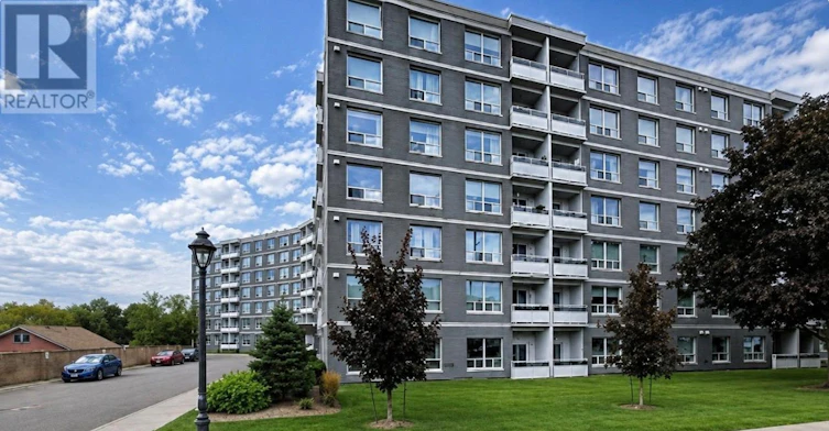 703-145 Liberty Street S, Clarington, ON, L1C 4K5 - 2