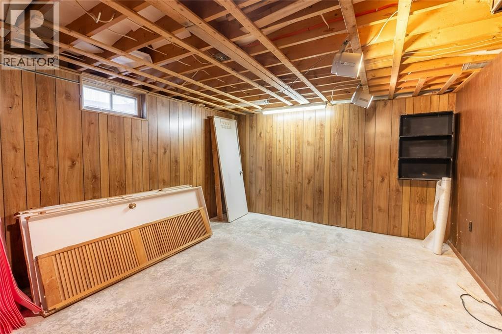 1104 Overlea Crescent, Sarnia, ON, N7S 4E7 - 18