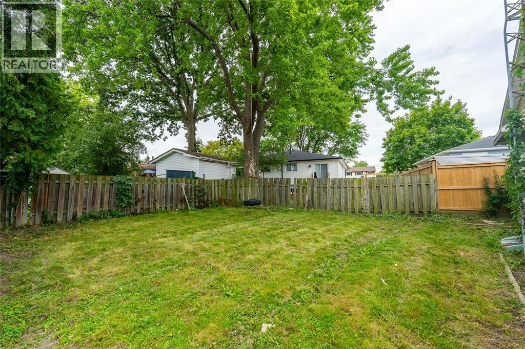 1104 Overlea Crescent, Sarnia, ON, N7S 4E7 - 23