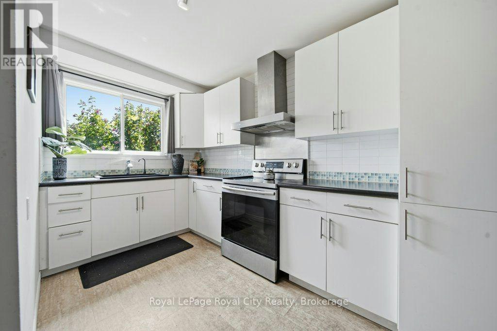 31-35 Rhonda Road, Guelph, ON, N1H 6H1