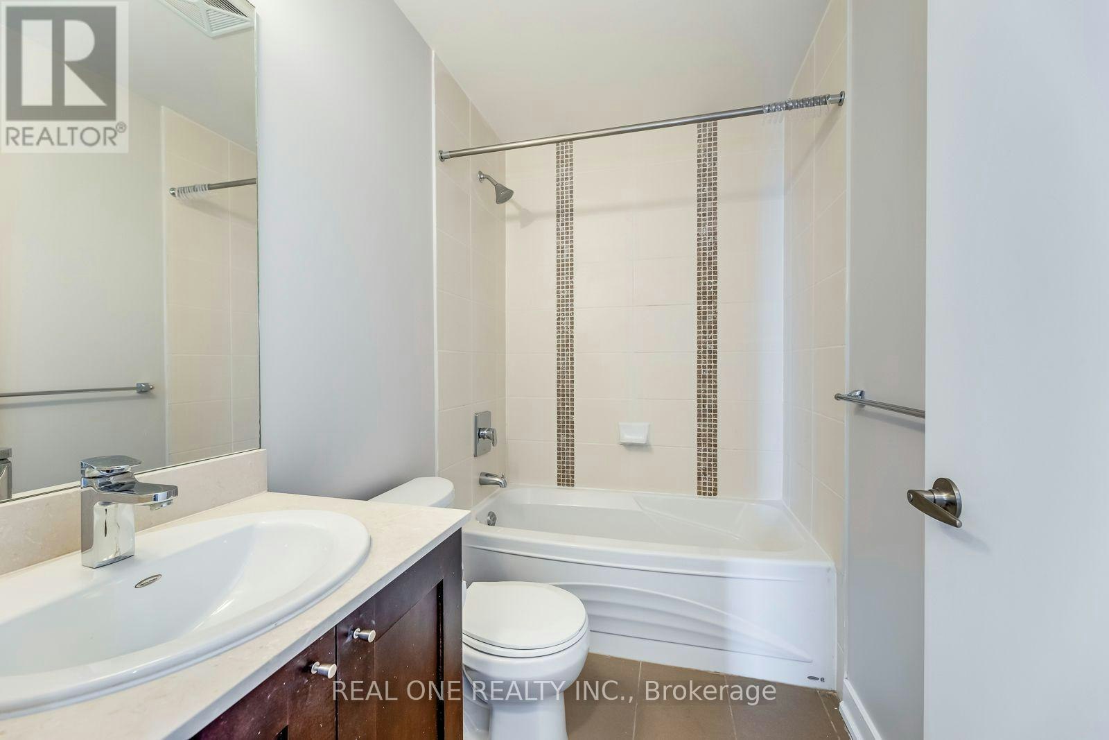 3607-4070 Confederation Parkway, Mississauga, ON, L5B 0E9 - 26