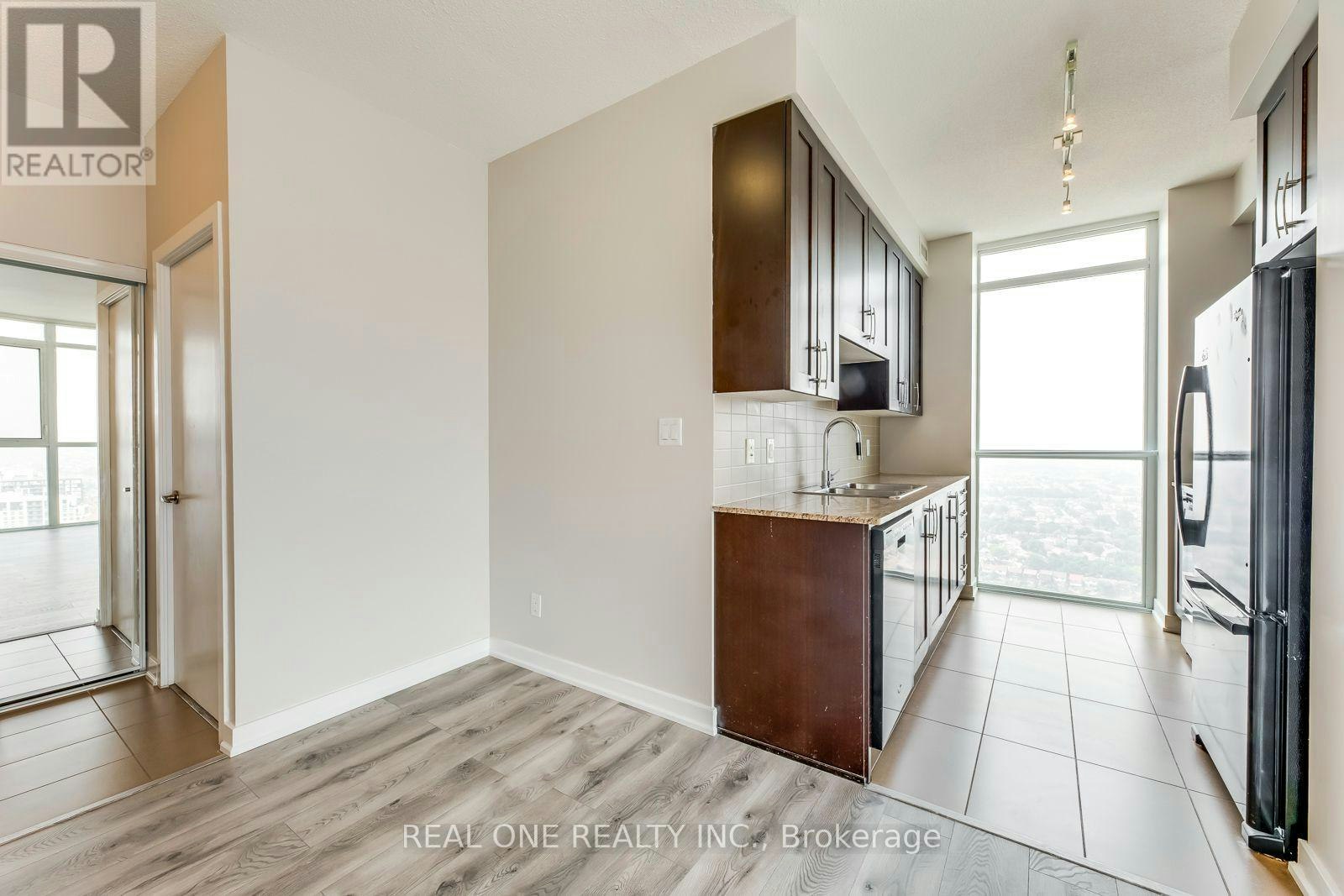 3607-4070 Confederation Parkway, Mississauga, ON, L5B 0E9 - 16