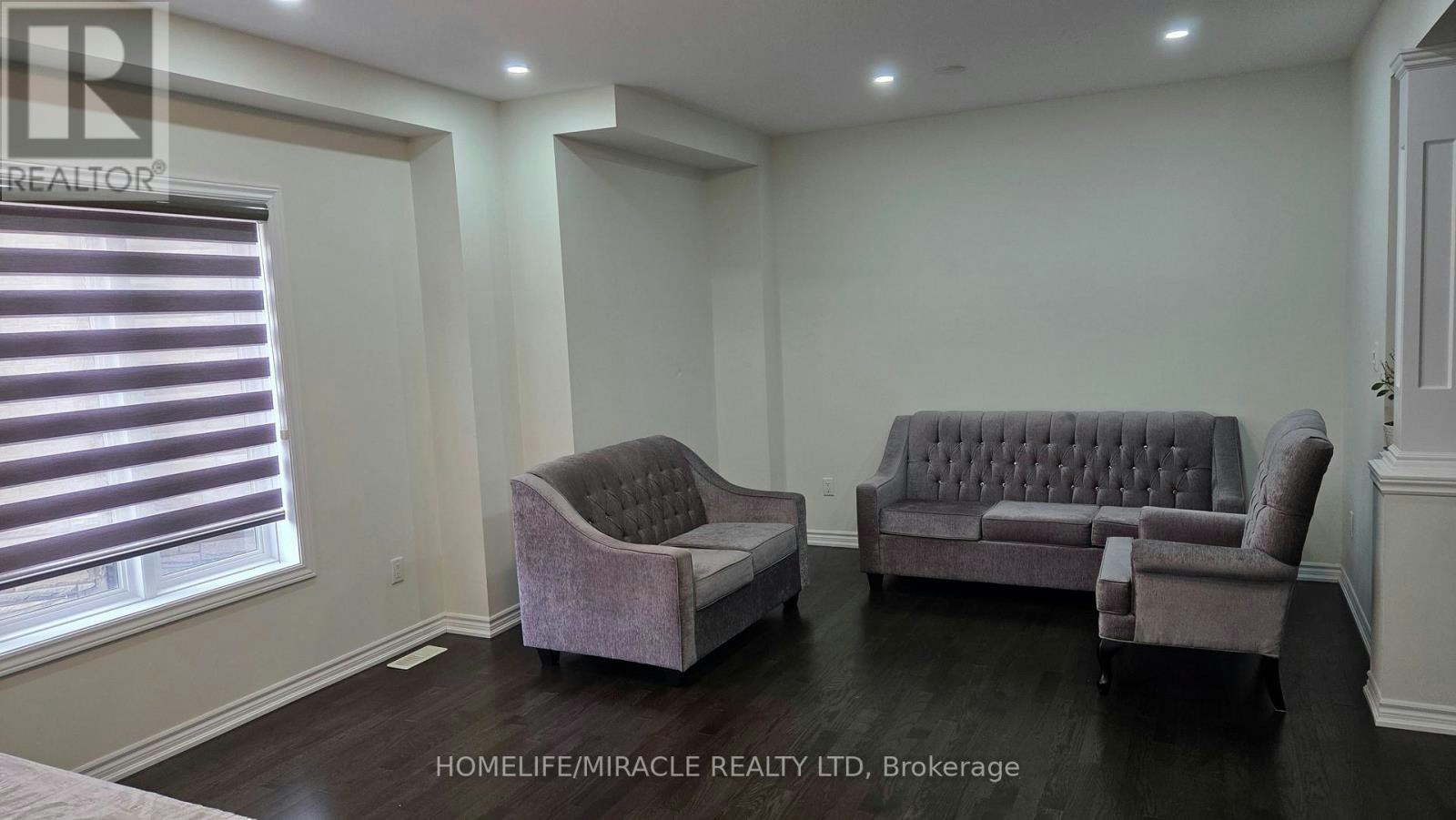 19 Belgium Crescent, Brampton, ON, L7A 4R2 - 7