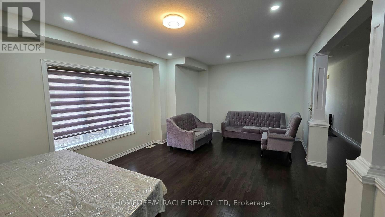 19 Belgium Crescent, Brampton, ON, L7A 4R2 - 6