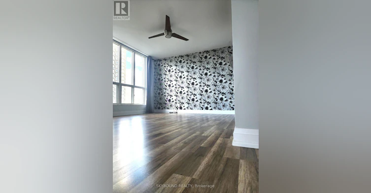 411-2285 Lake Shore Boulevard W, Toronto, ON, M8V 3X9 - 7
