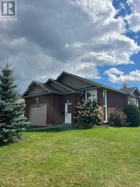 5 Eclipse, Greater Sudbury, ON, P3B 0E6 - 3