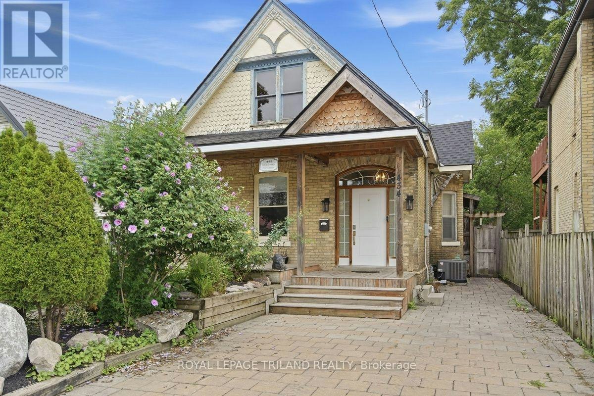 434 English Street, London, ON, N5W 3T5
