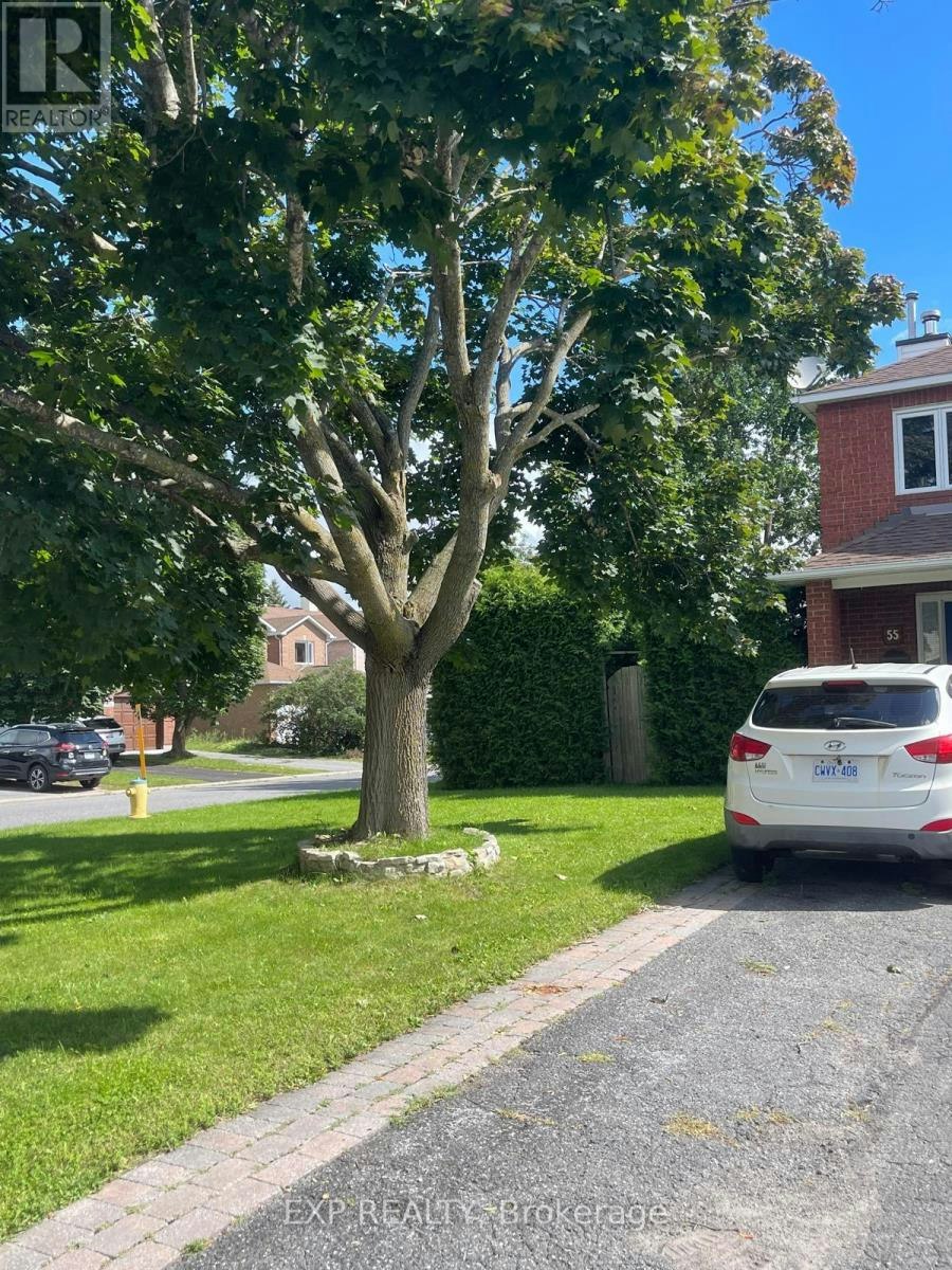 55 Whitegate Crescent, Ottawa, ON, K2J 4B7 - 2