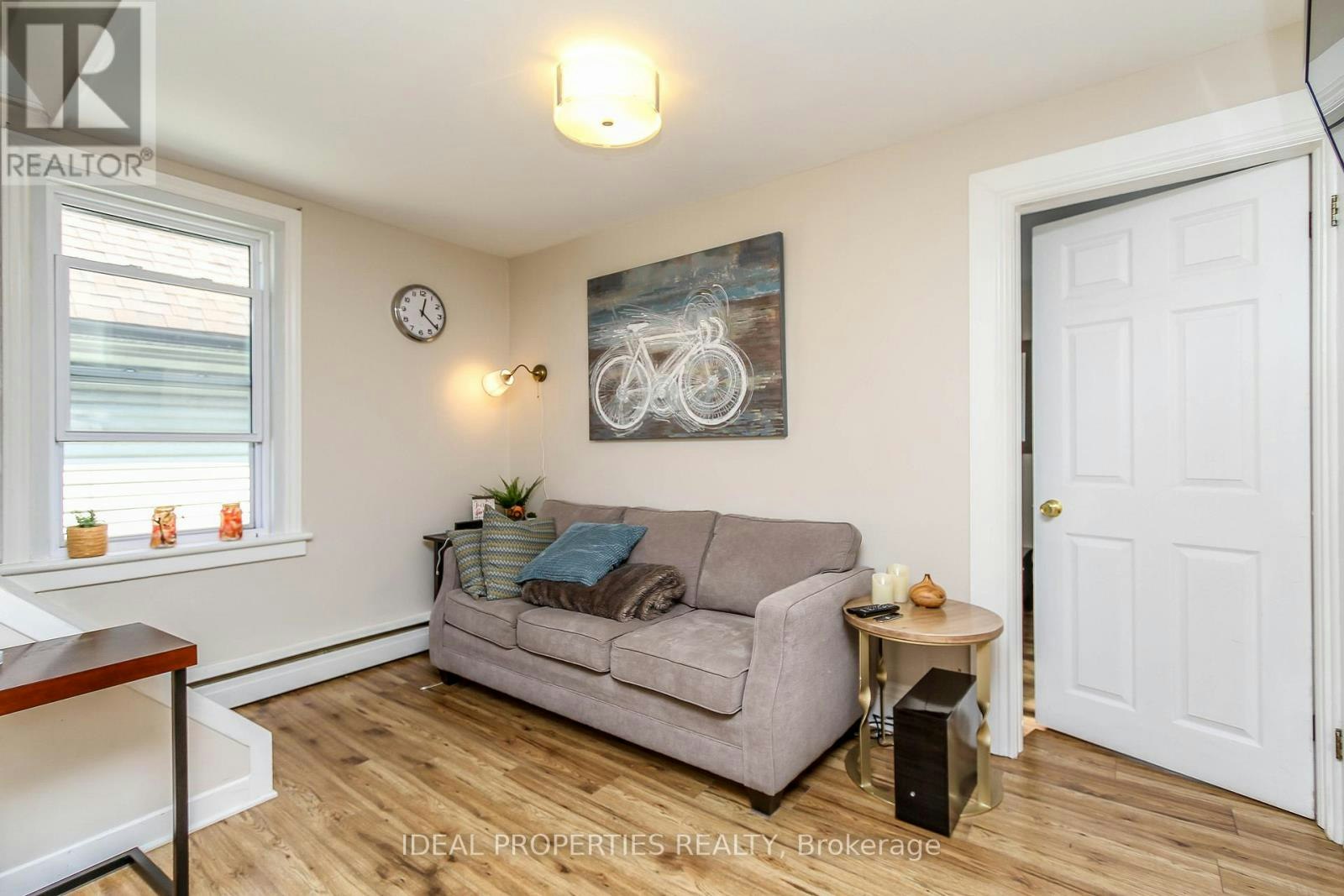 2-185 Louisa Street, Ottawa, ON, K1R 6Y9 - 3