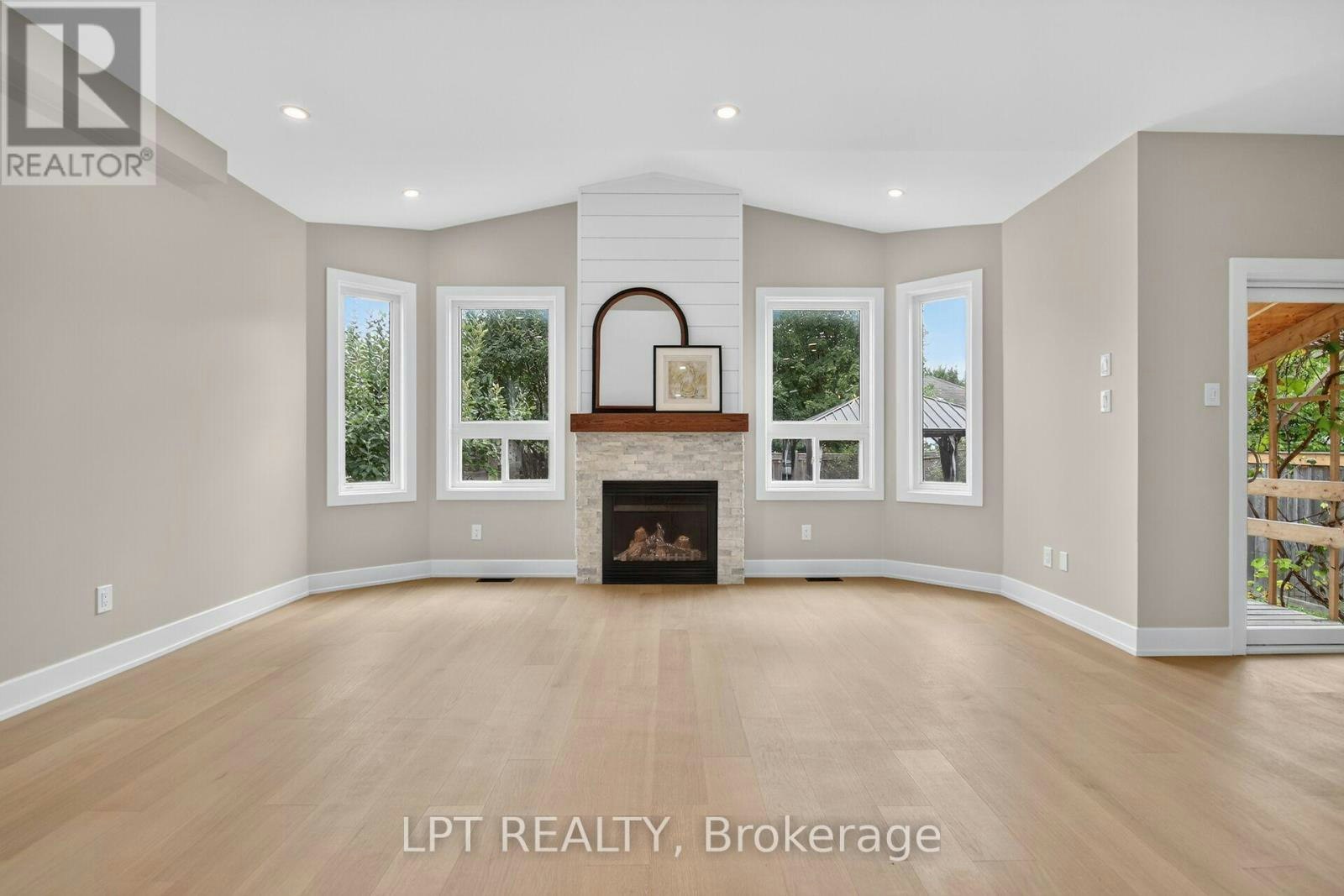 97 Black Bear Way, Ottawa, ON, K2S 2G6 - 20