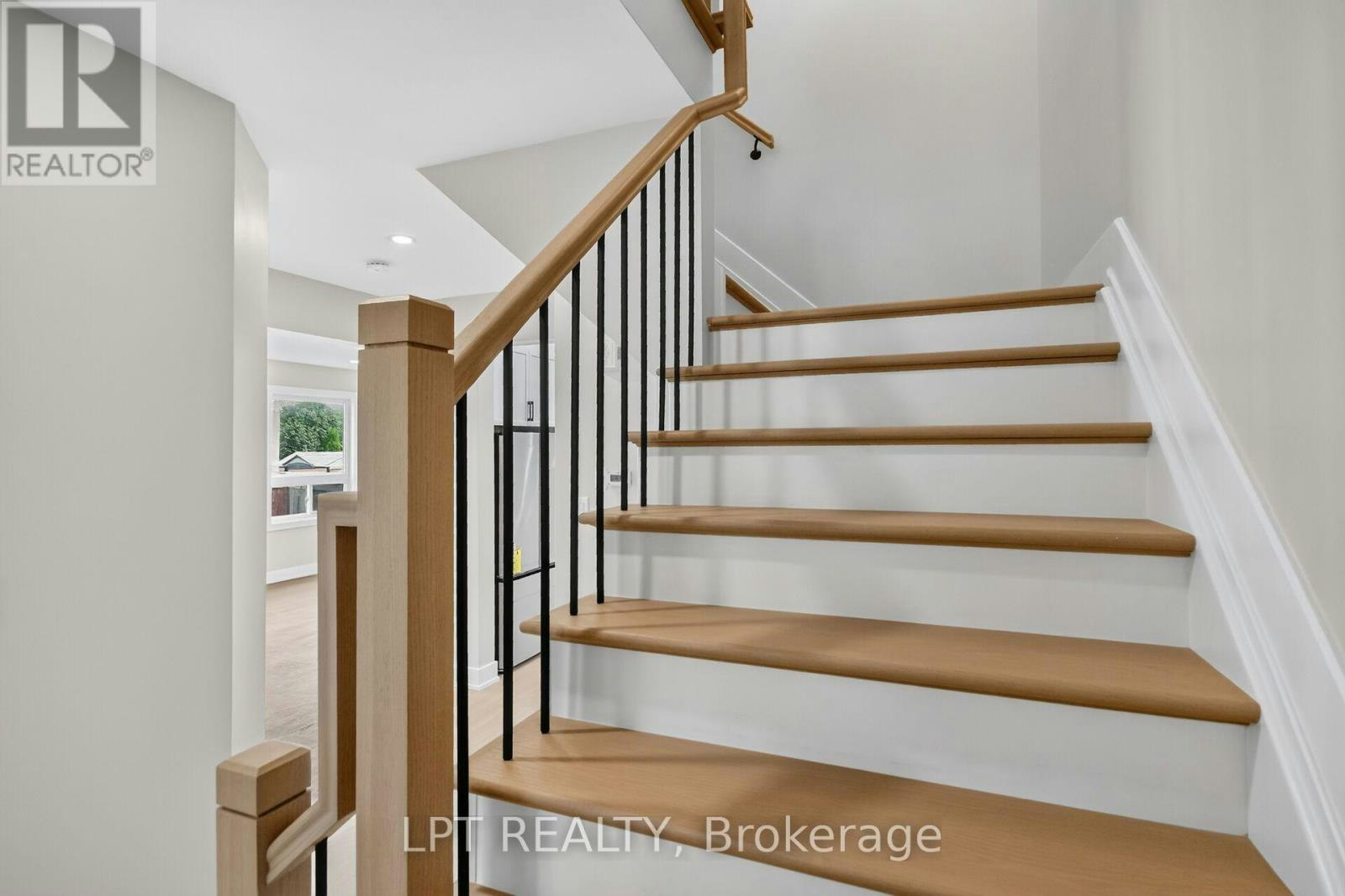 97 Black Bear Way, Ottawa, ON, K2S 2G6 - 36