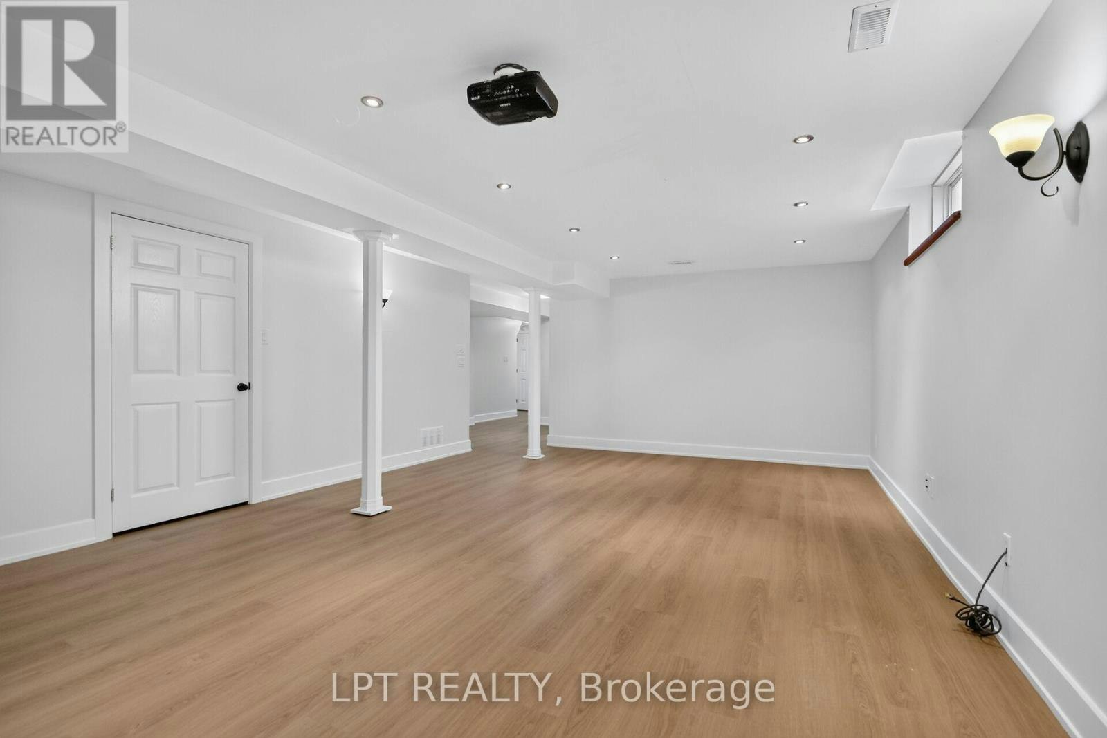 97 Black Bear Way, Ottawa, ON, K2S 2G6 - 7