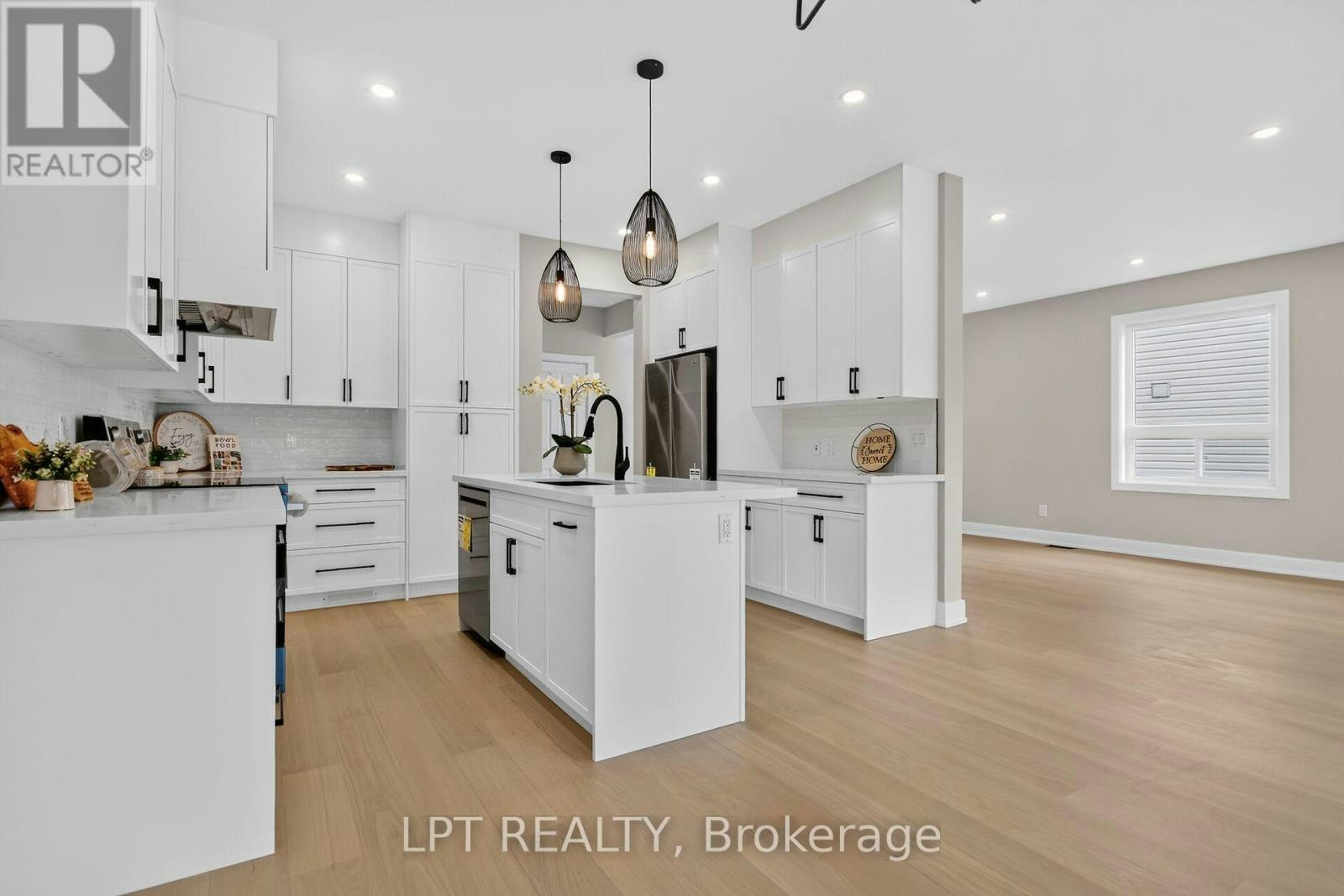 97 Black Bear Way, Ottawa, ON, K2S 2G6 - 15