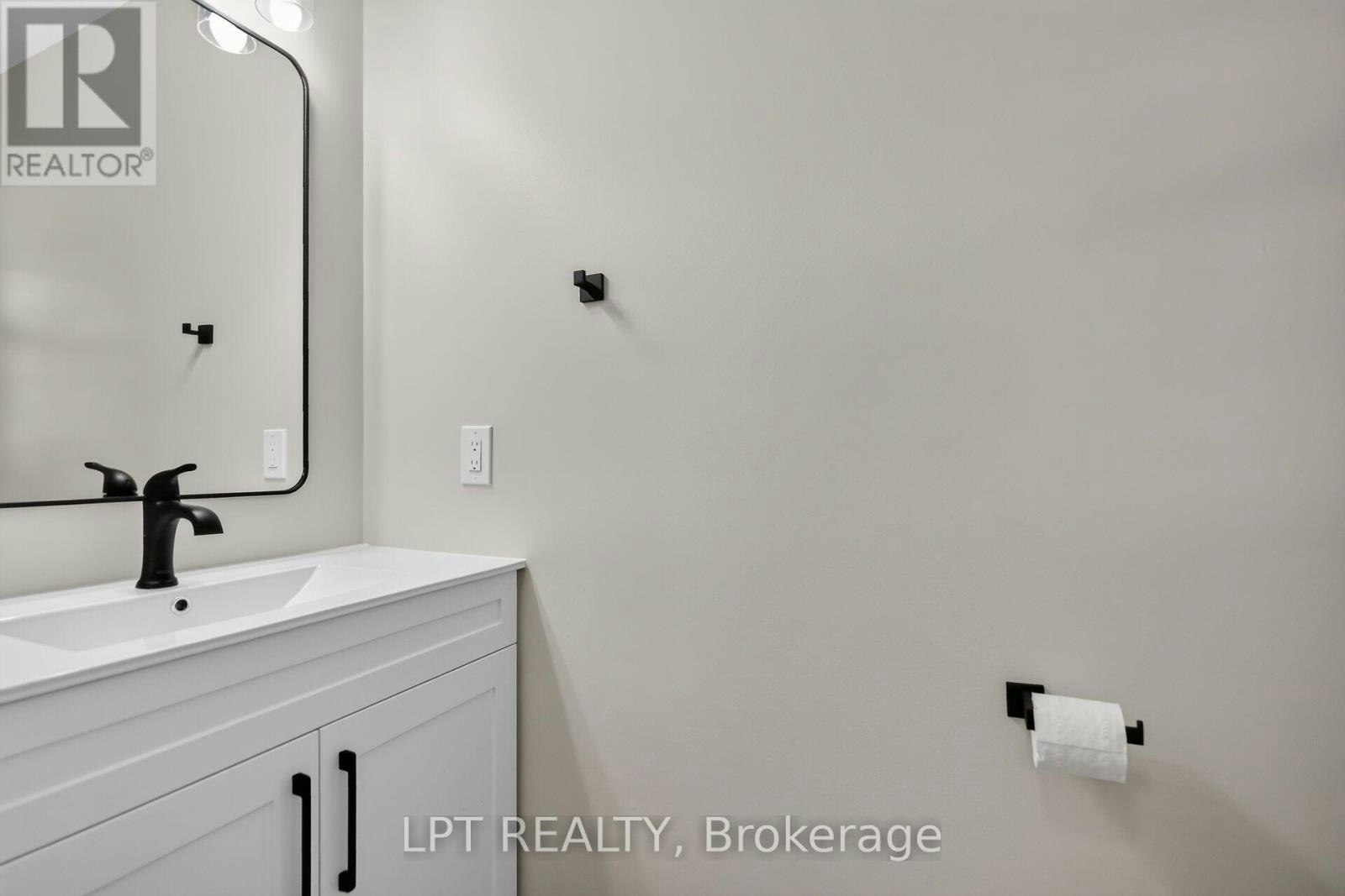 97 Black Bear Way, Ottawa, ON, K2S 2G6 - 34
