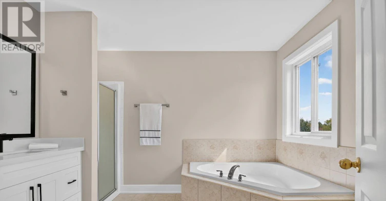 97 Black Bear Way, Ottawa, ON, K2S 2G6 - 8