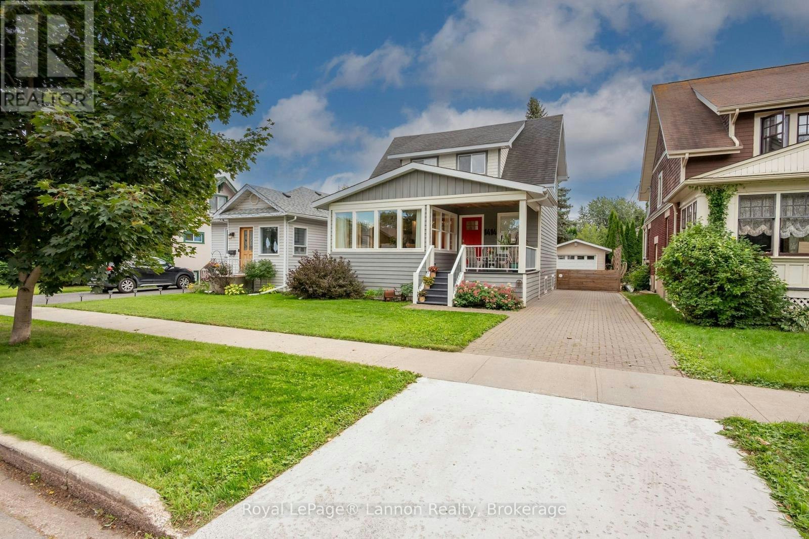 1414 Mcgregor Avenue, Thunder Bay, ON, P7E 5E6
