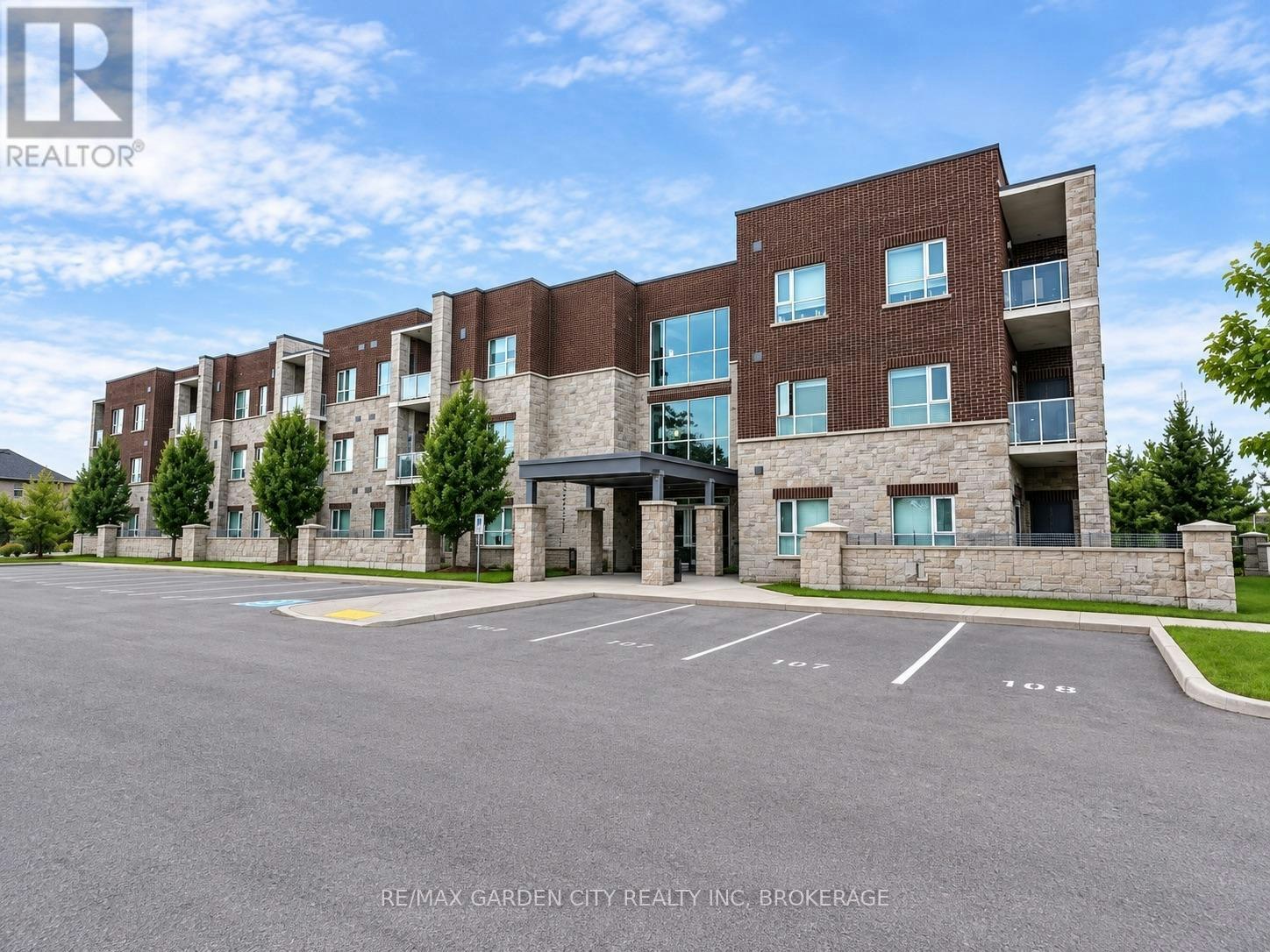 304-529 Pelham Road SOUTH, Welland, ON, L3C 0H7