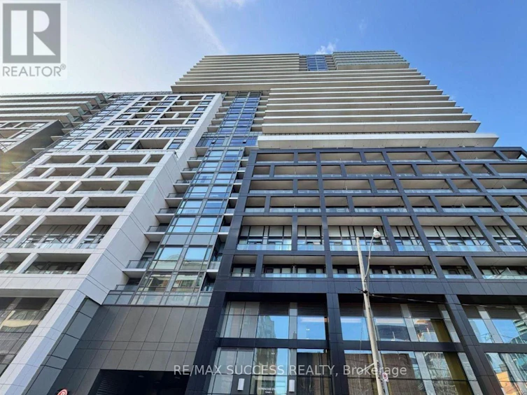 1925A-70 Princess Street, Toronto, ON, M5A 0X6 - 2