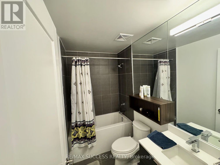 1925A-70 Princess Street, Toronto, ON, M5A 0X6 - 9