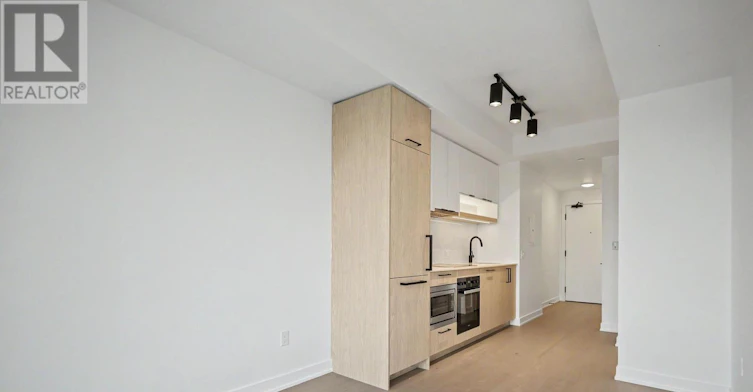 1508-91 Montclair Avenue, Toronto, ON, M5P 0B1 - 16