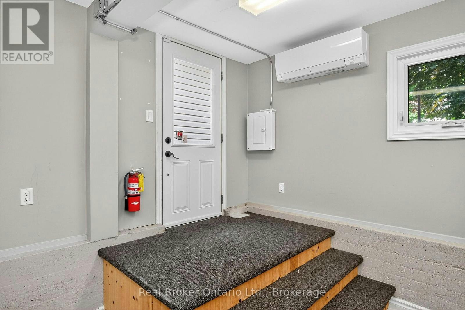 3-600 Hugel Avenue, Midland, ON, L4R 1W4 - 4