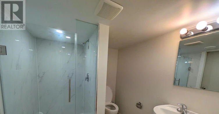 BSMT-460 Menczel Crescent, Newmarket, ON, L3X 2P6 - 6