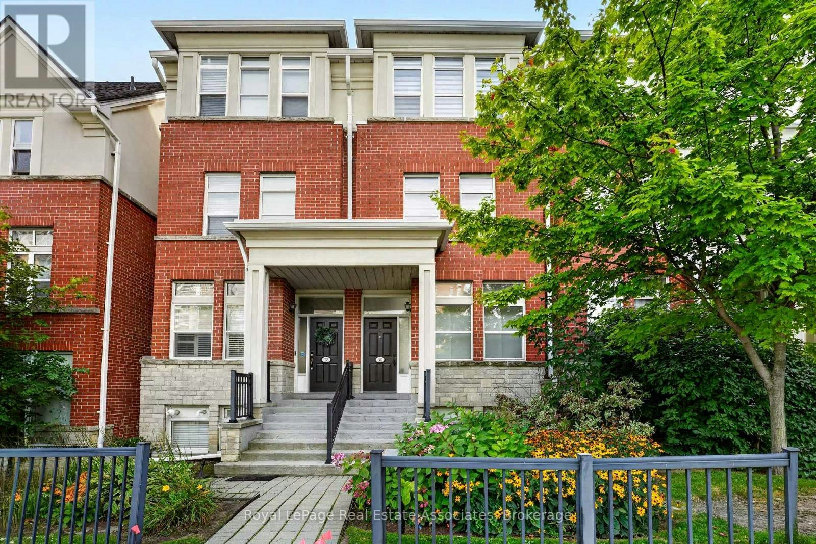 30 Michael Power Place, Toronto, ON, M9A 5G9