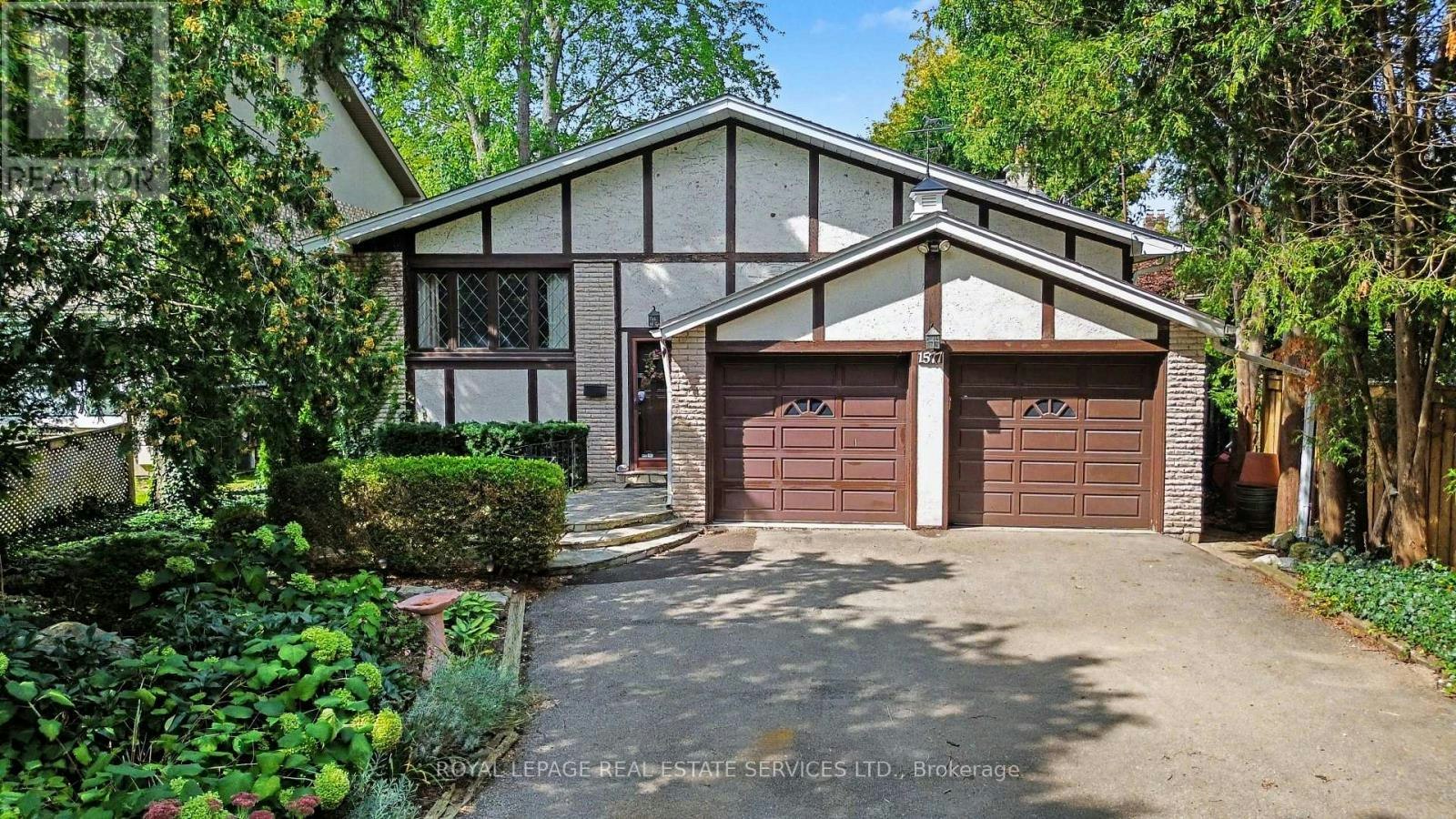 1577 Thompson Street, Mississauga, ON, L5C 1B4