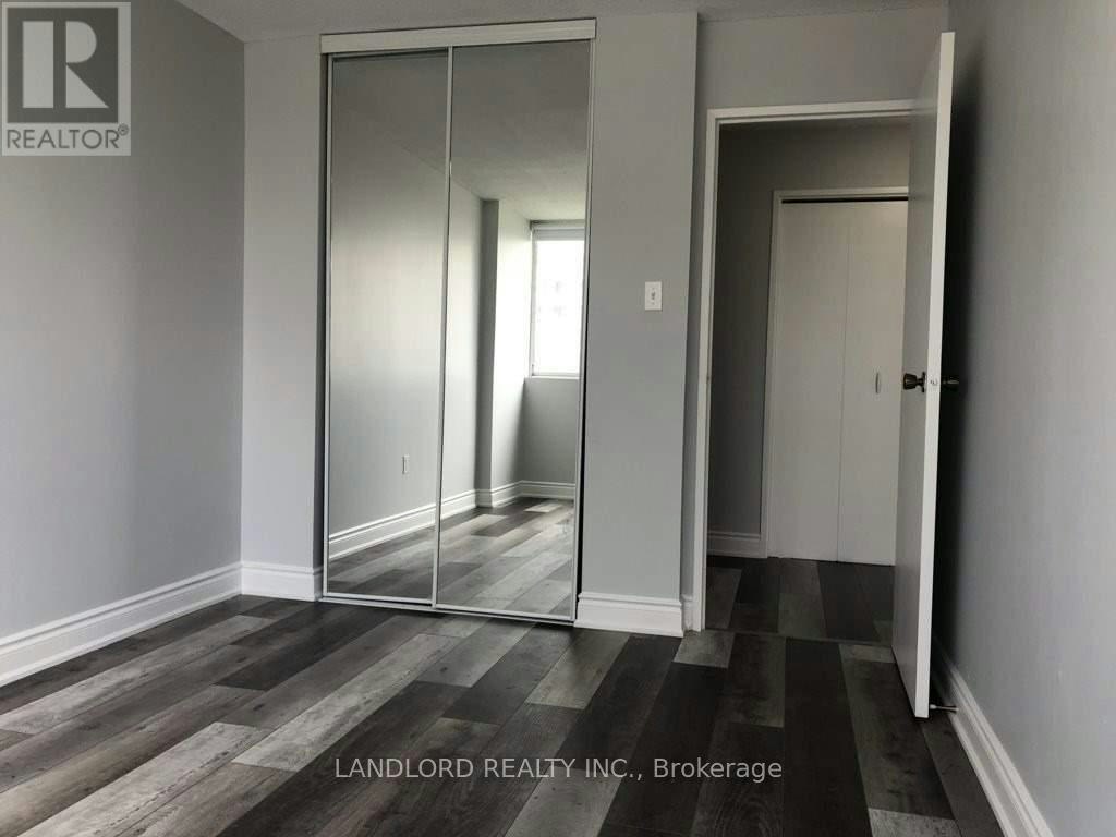 405-3590 Kaneff Crescent, Mississauga, ON, L5A 3X3 - 18