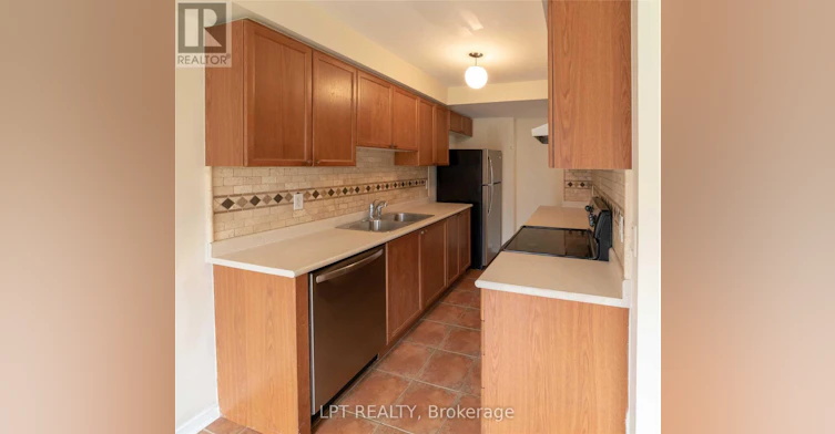 4919 Southampton Drive, Mississauga, ON, L5M 7P9 - 5