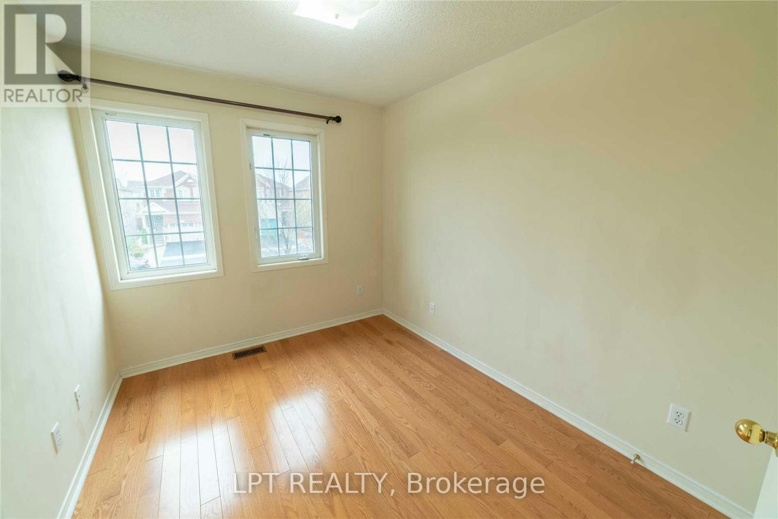 4919 Southampton Drive, Mississauga, ON, L5M 7P9 - 7