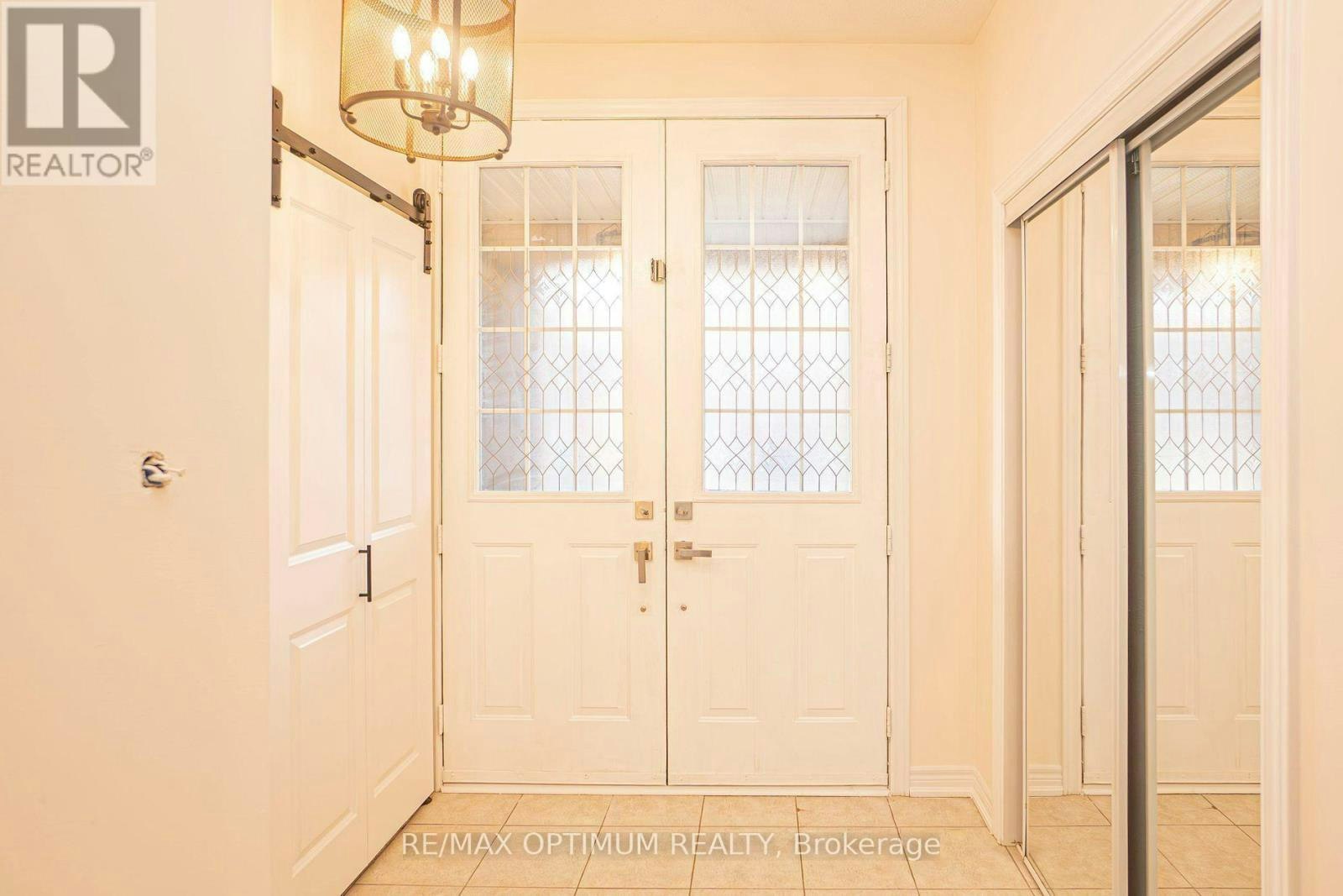 16 Vezna Crescent, Brampton, ON, L6X 5K5 - 3