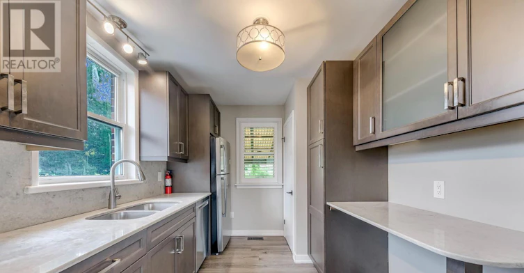 UPPER-191 Nash Road N, Hamilton, ON, L8H 2P8 - 13