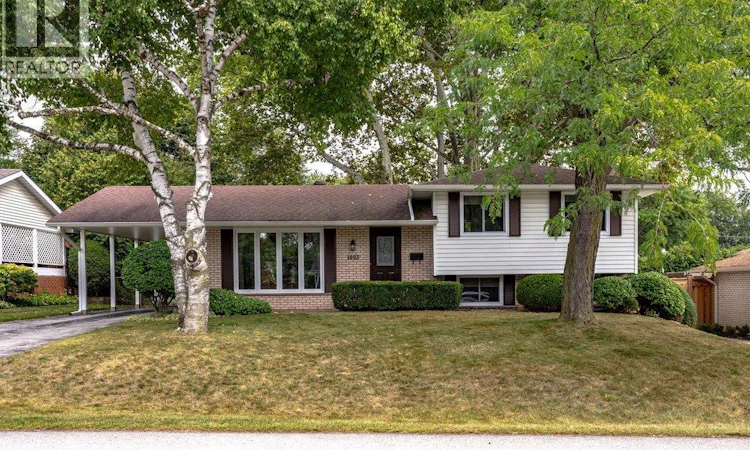 1083 Manorwood Drive