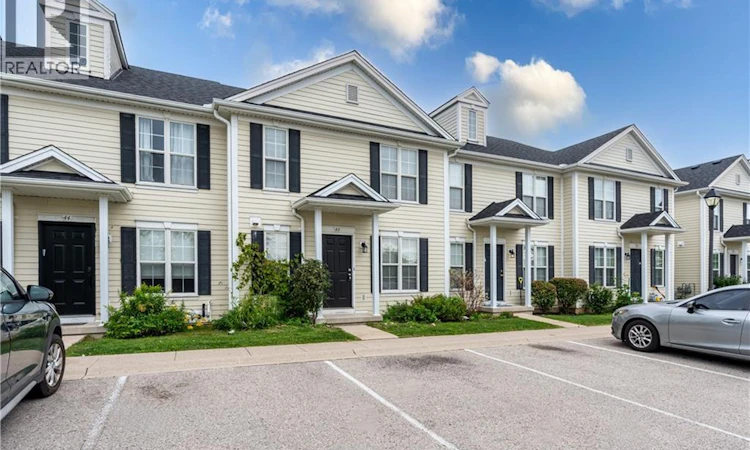 43-600 Sarnia Road