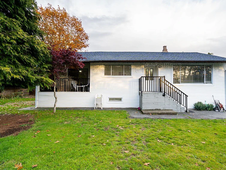 11205 78a Avenue, Delta, BC, V4C 1P4