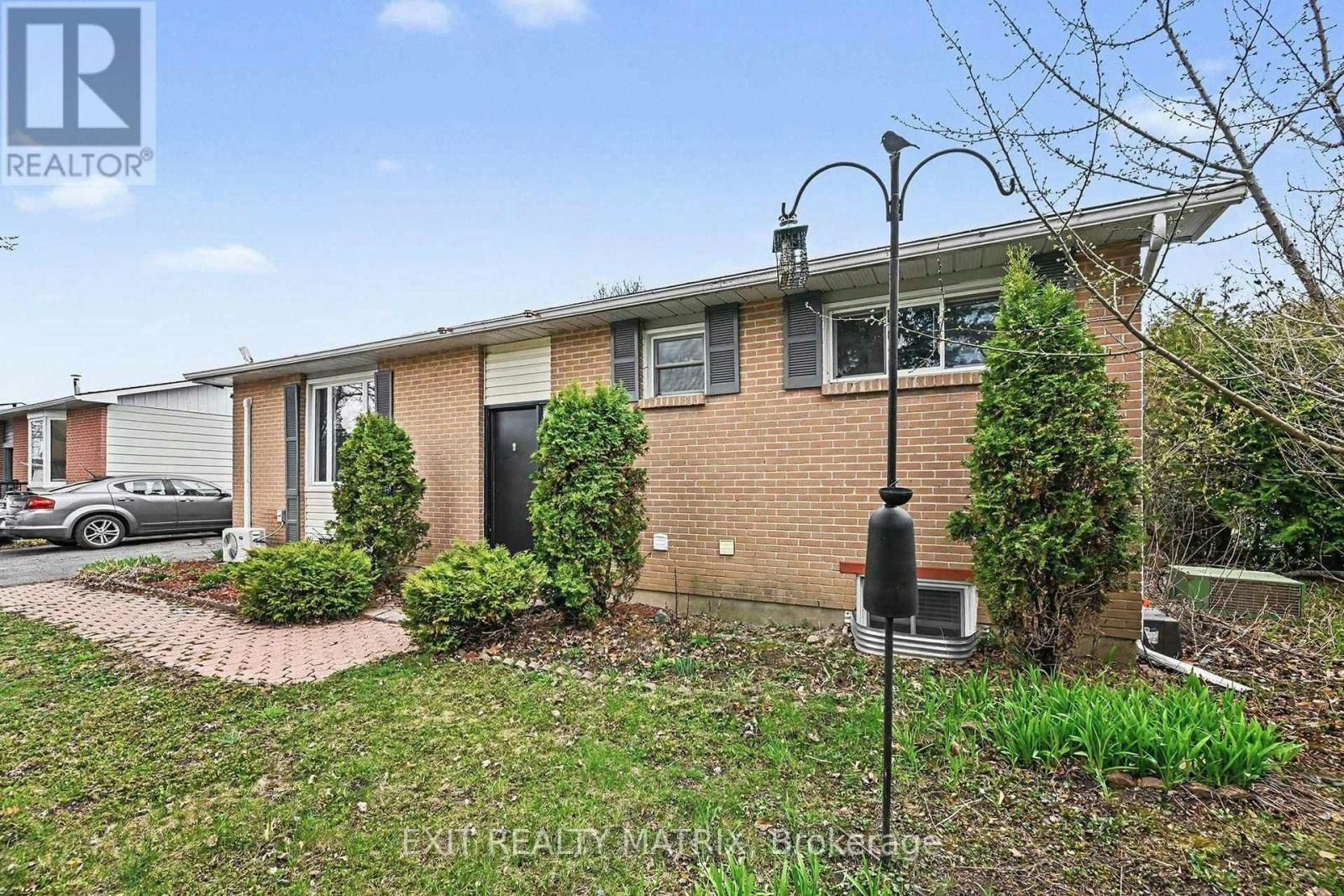 91 Sheldrake Drive, Ottawa, ON, K2L 1T1