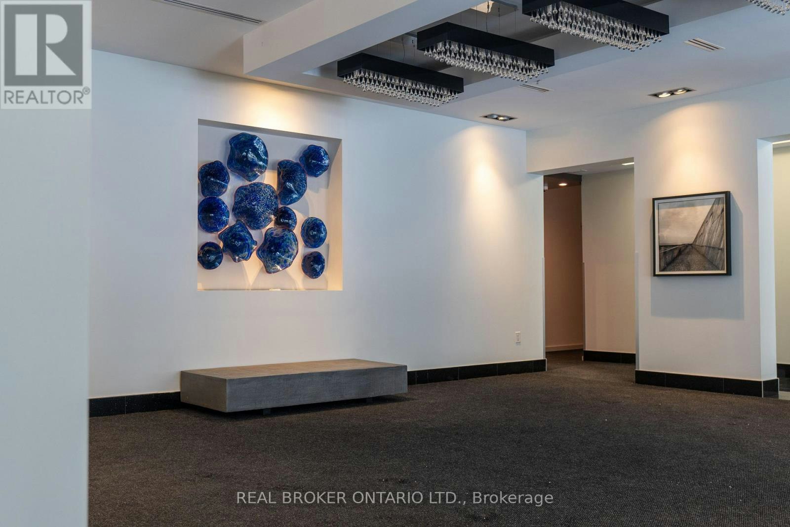 302-101 Richmond Road, Ottawa, ON, K1Z 0A6 - 2