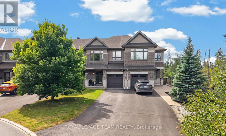 154 Woodhurst Crescent