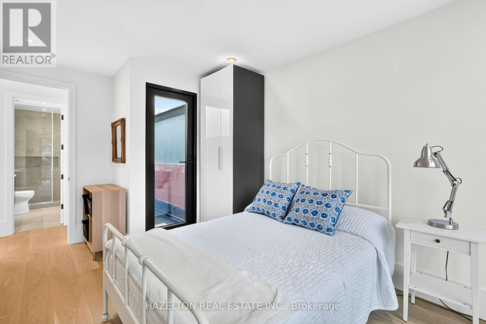 228 Glen Road, Toronto, ON, M4W 2X3 - 35
