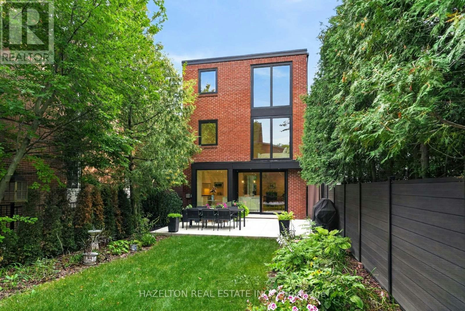 228 Glen Road, Toronto, ON, M4W 2X3 - 45