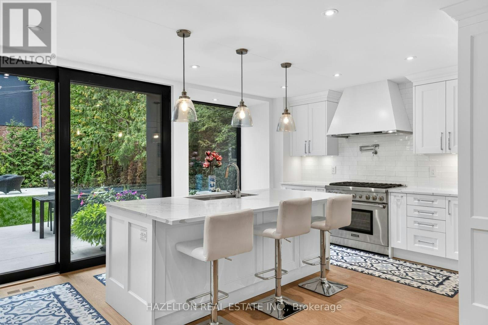 228 Glen Road, Toronto, ON, M4W 2X3 - 14