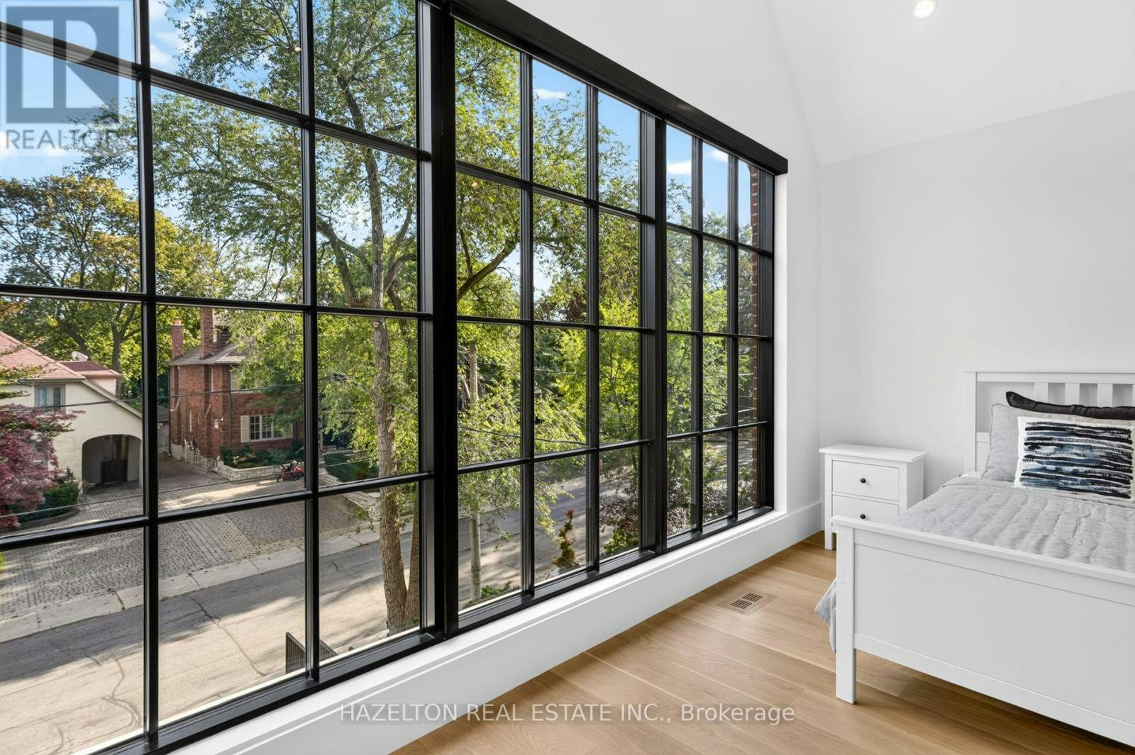 228 Glen Road, Toronto, ON, M4W 2X3 - 28